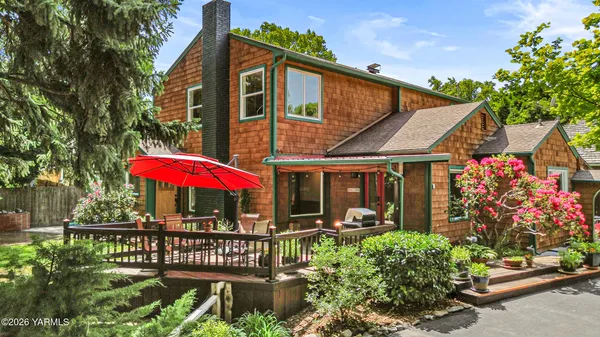 $640,000 | 208 North 21st Avenue, Yakima, WA 98902