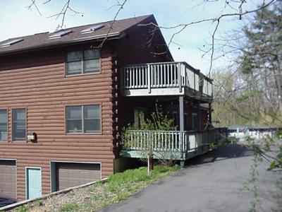 3451 Church View Road Emmaus, PA 18049 - Photo 3 of 14 Gallery Image 3