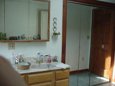 3451 Church View Road Emmaus, PA 18049 - Photo 10 of 14 Gallery Image 10