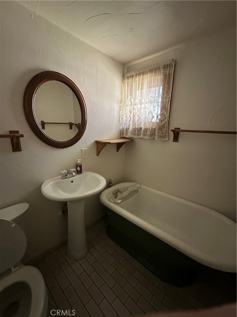 2030 Old Mammoth Road Mammoth Lakes, CA 93546 - Photo 5 of 8