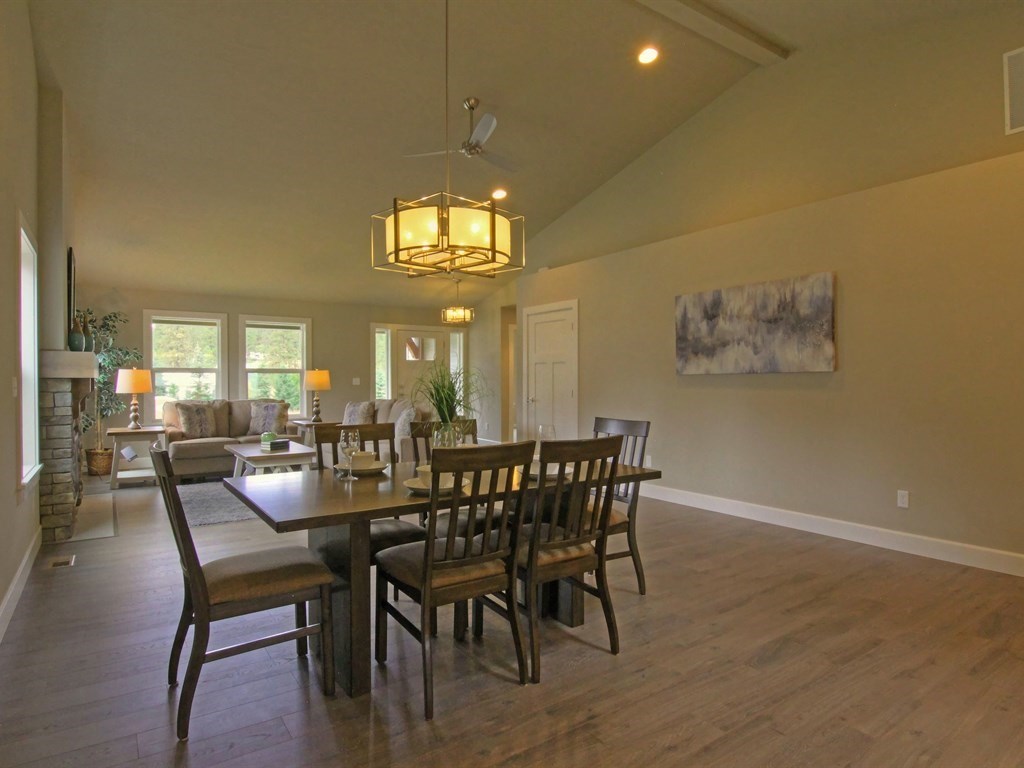5529 North Radium Lane Spokane, WA 99217 - Photo 5 of 19