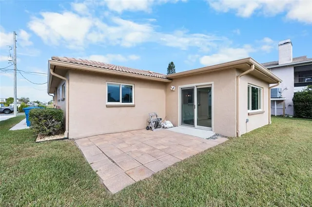 $2,500 | 3476 Gulfview Drive, Hernando Beach, FL 34607