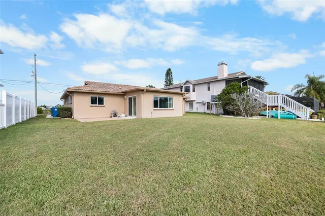 $2,500 | 3476 Gulfview Drive, Hernando Beach, FL 34607