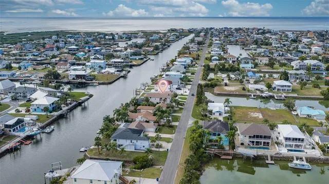 $2,500 | 3476 Gulfview Drive, Hernando Beach, FL 34607