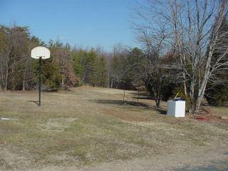 1736 Stonewall Road Concord, VA 24538 - Photo 3 of 4 yard