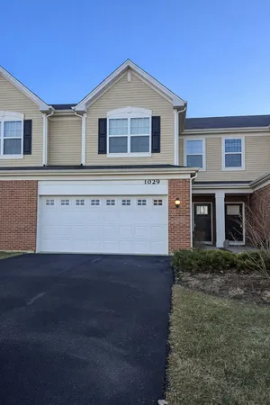 $295,000 | 1029 Draper Road, McHenry, IL 60050