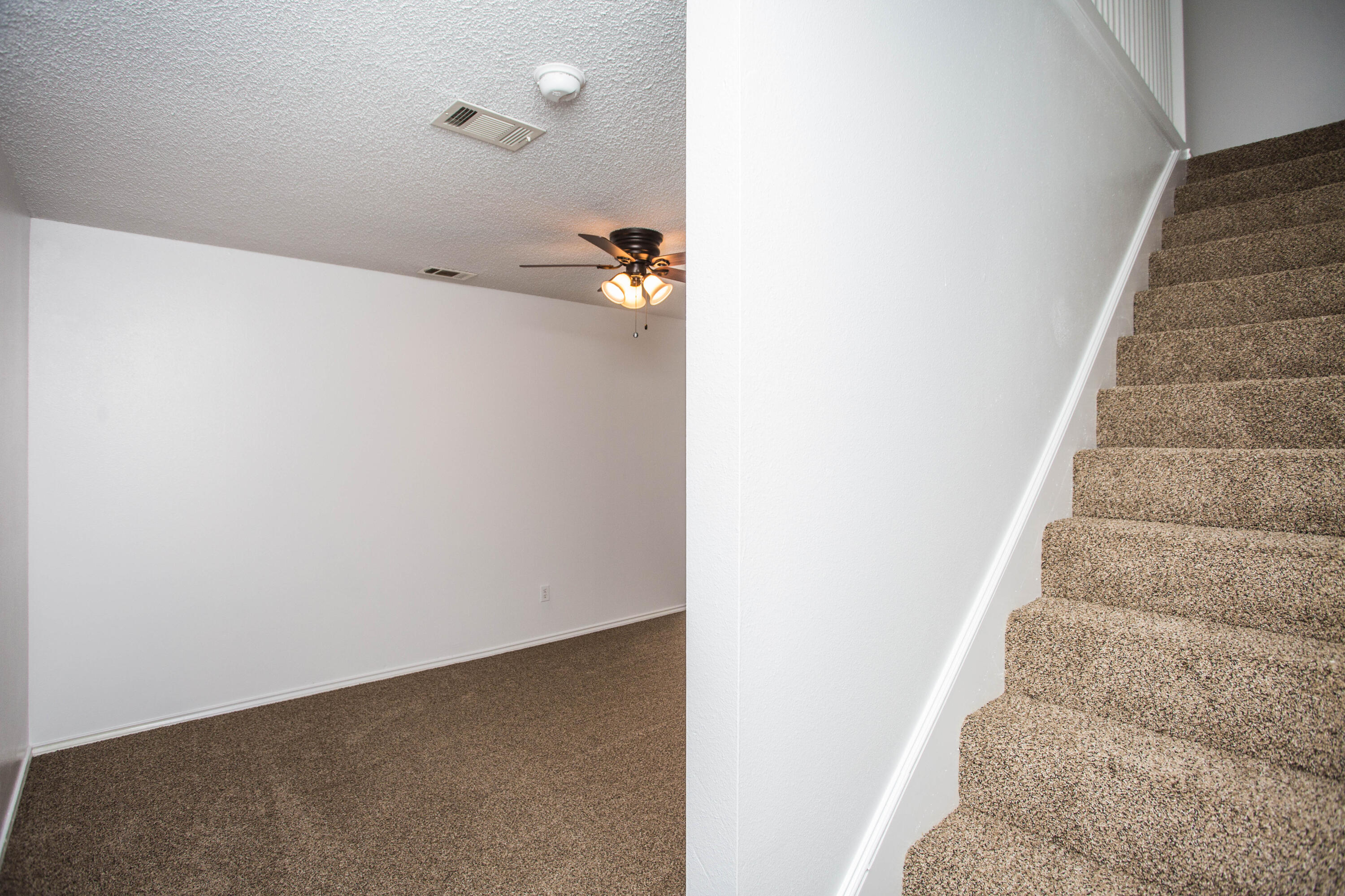 1822 79th Street Lubbock, TX 79423 - Photo 10 of 35 a view of an empty room