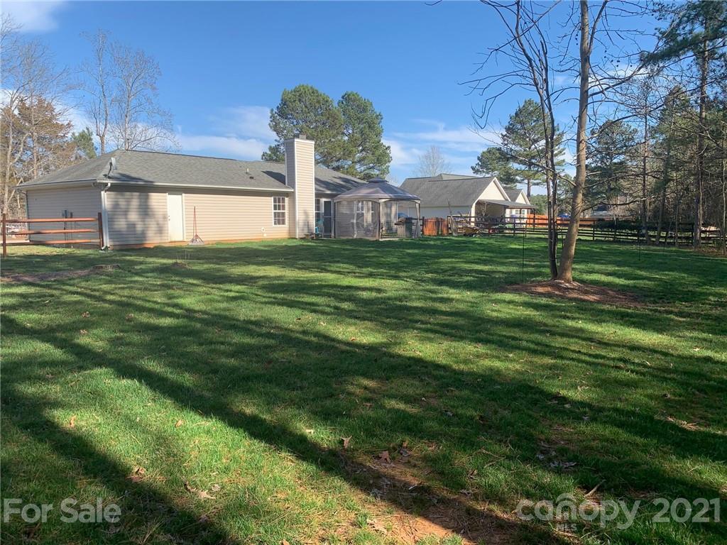 2655 Gradys Ground Road, Unit 35 McConnells, SC 29726 - Photo 11 of 15 Gallery Image 11