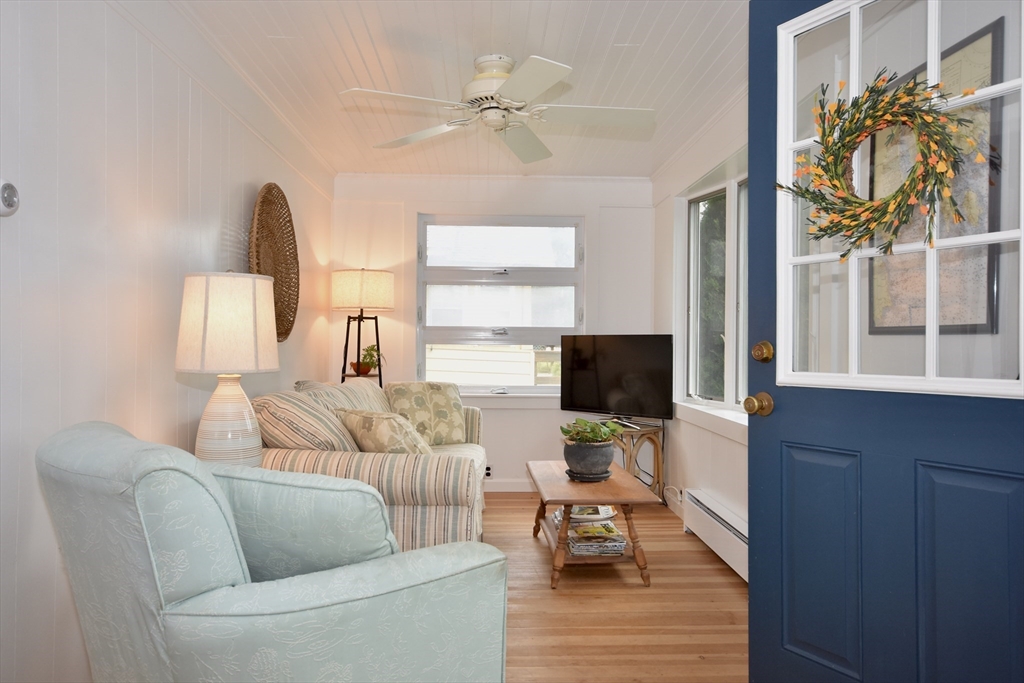 6 Gull Island Road Fairhaven, MA 02719 - Photo 6 of 42 Gallery Image 6