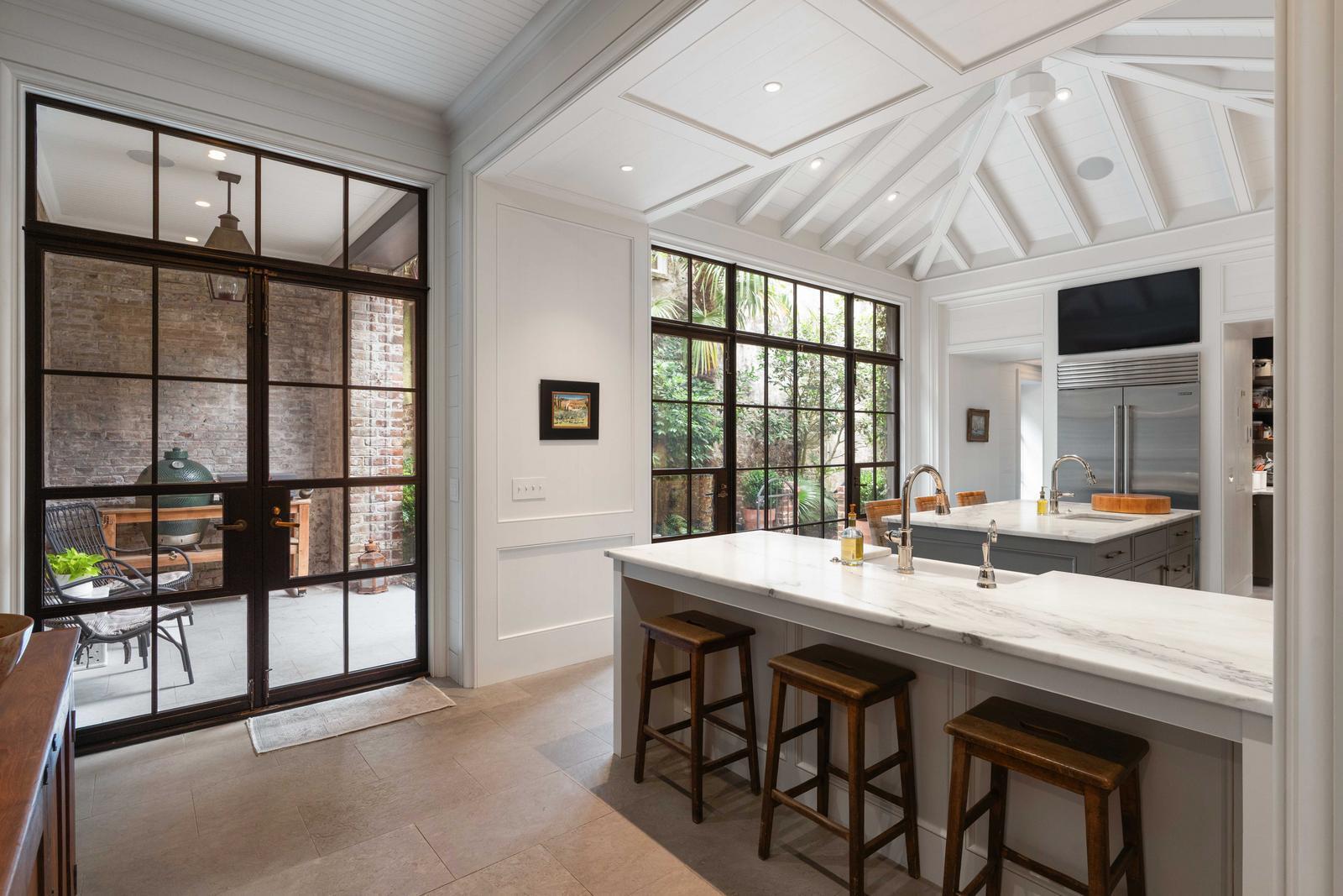 55 East Bay Street Charleston, SC 29401 - Photo 26 of 96 Kitchen