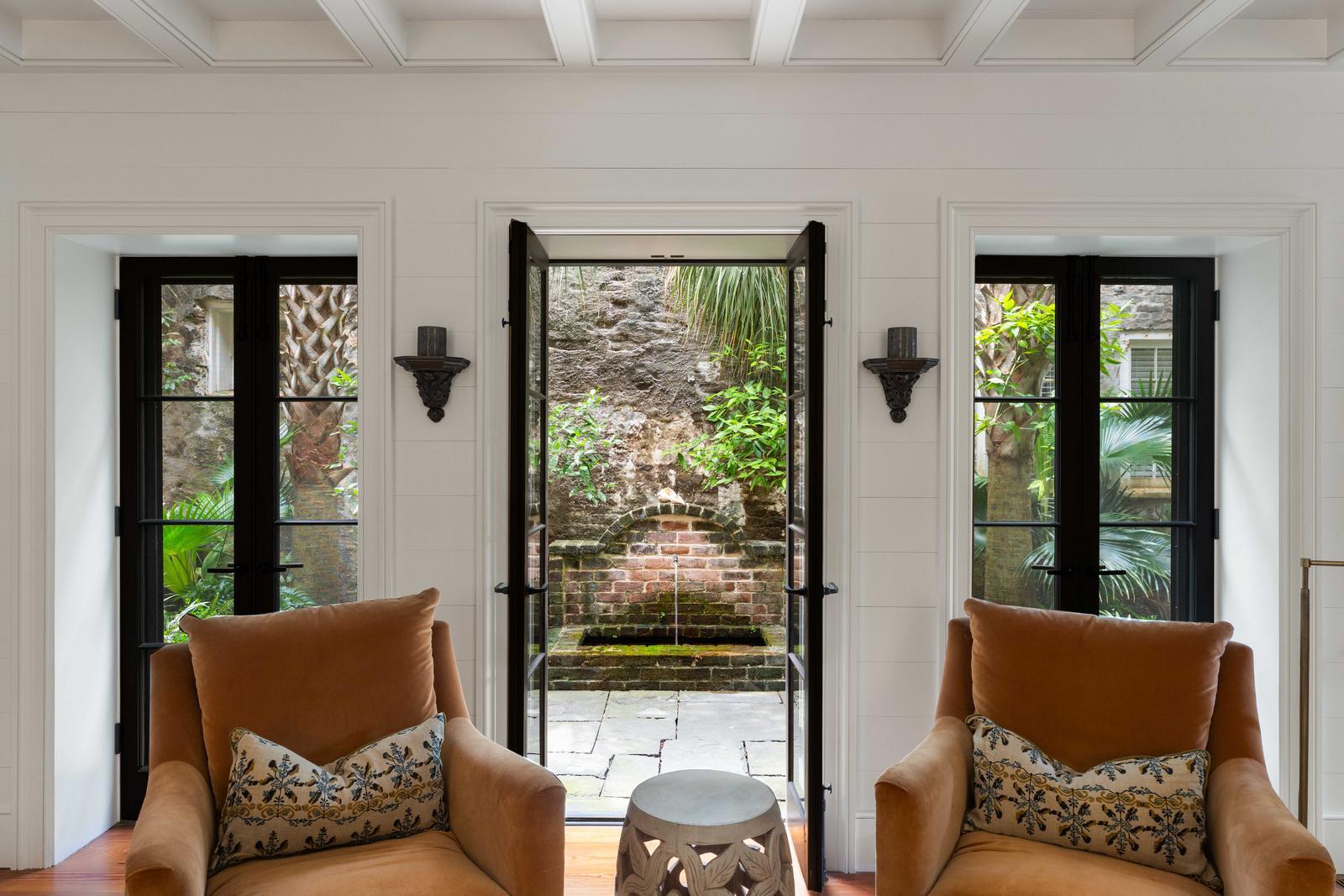 55 East Bay Street Charleston, SC 29401 - Photo 35 of 96 Family Room