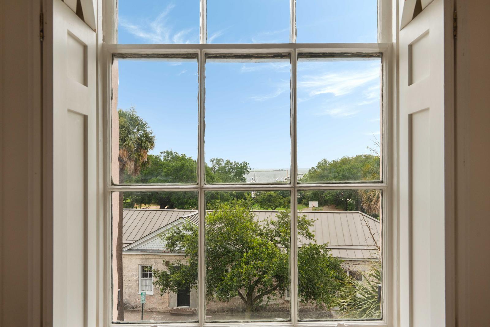 55 East Bay Street Charleston, SC 29401 - Photo 63 of 96 Third Floor East Bedroom