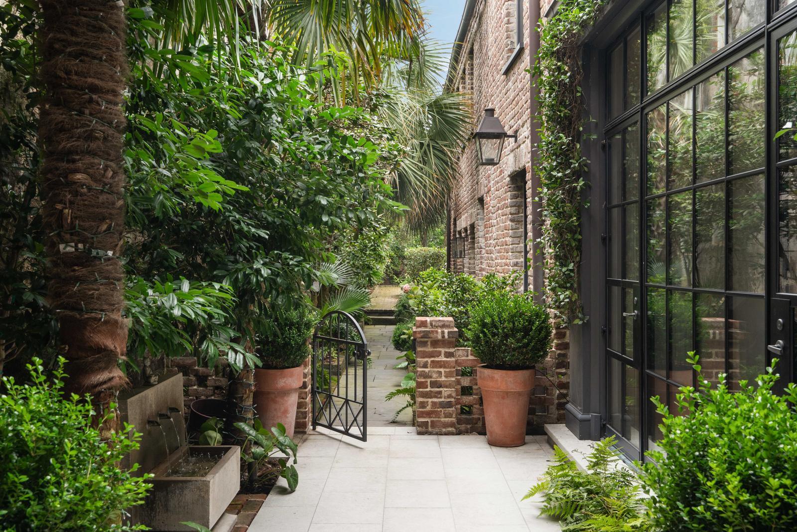 55 East Bay Street Charleston, SC 29401 - Photo 73 of 96 Kitchen Courtyard