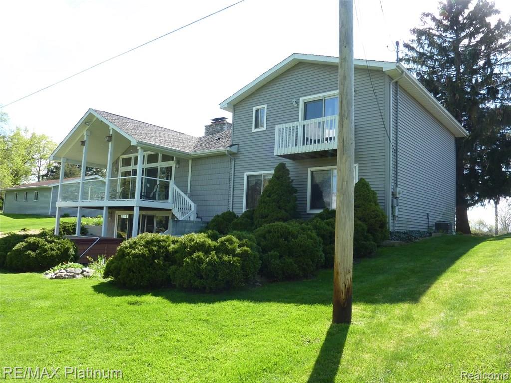 6290 Bennett Lake Road Fenton, MI 48430 - Photo 16 of 20 Gallery Image 16