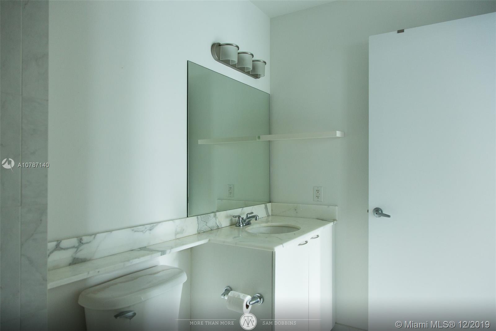 234 Northeast 3rd Street, Unit 1104 Miami, FL 33132 - Photo 17 of 30