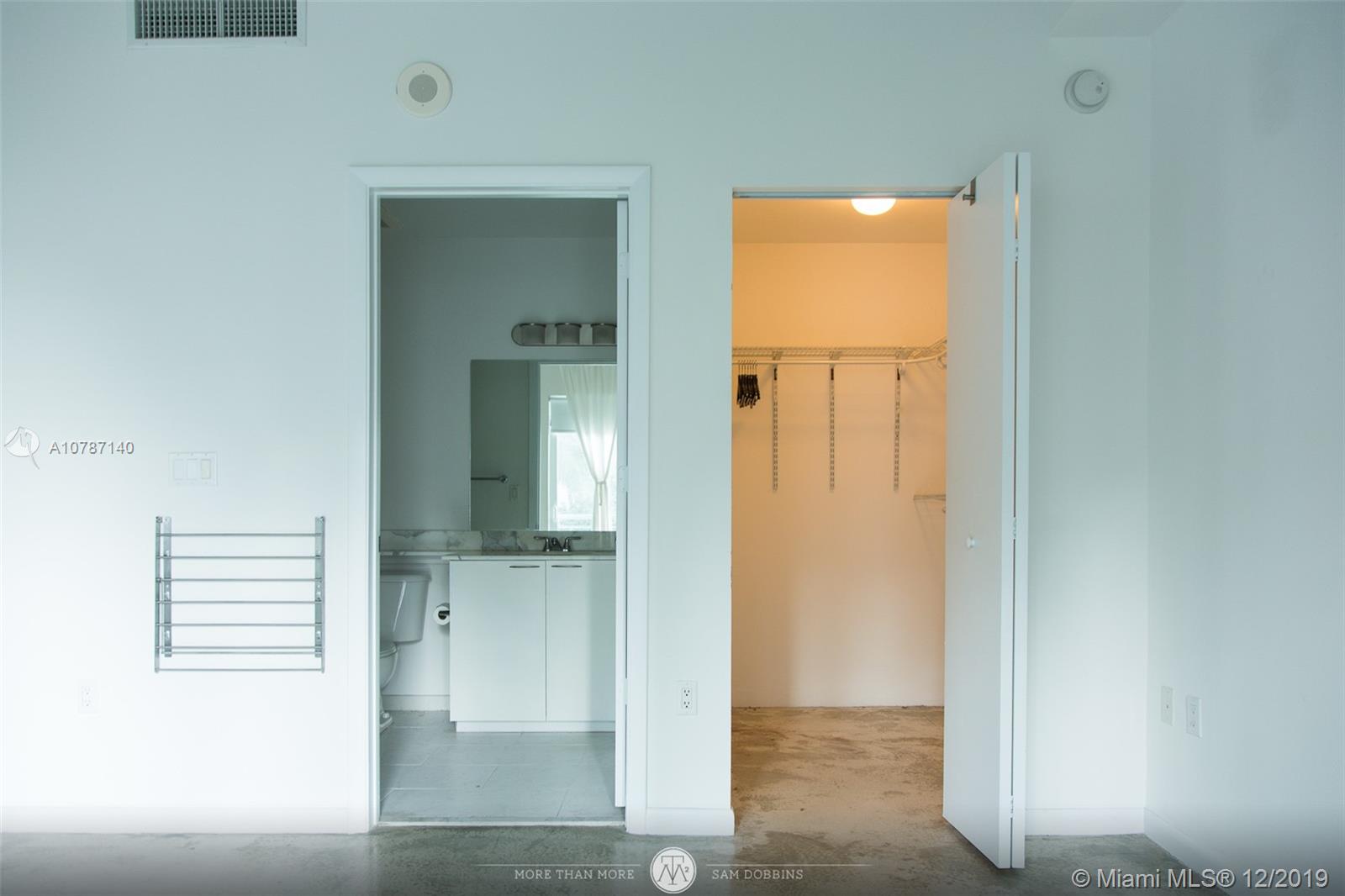 234 Northeast 3rd Street, Unit 1104 Miami, FL 33132 - Photo 18 of 30