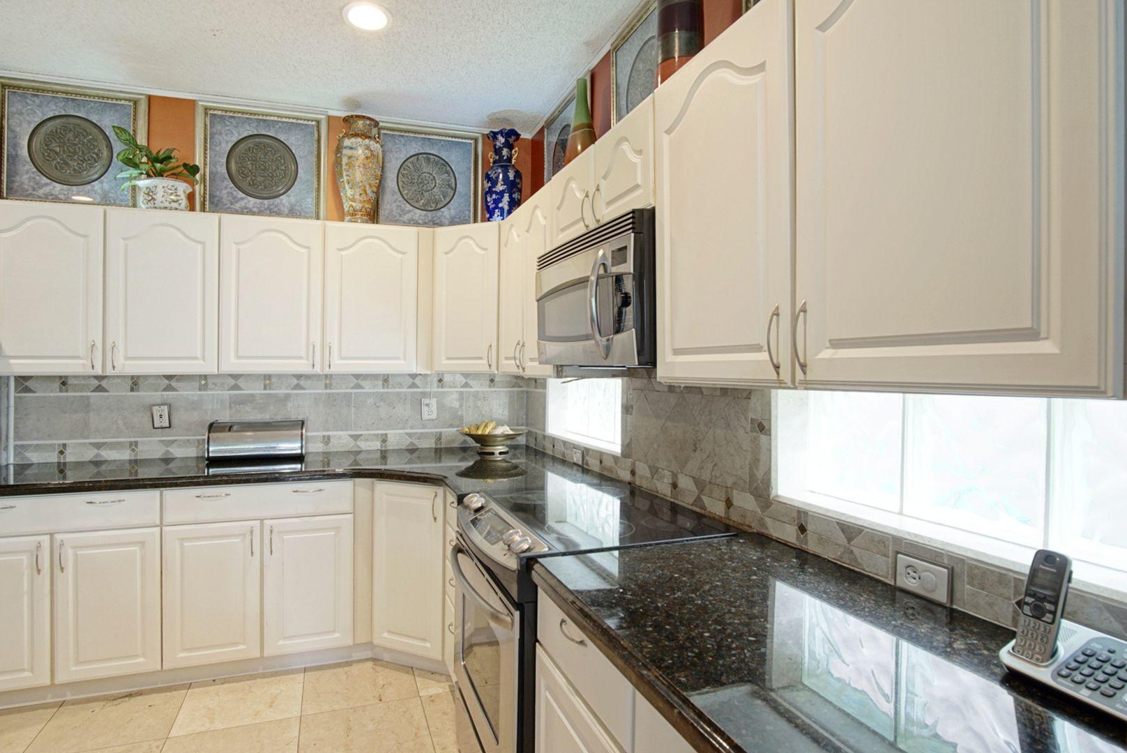 3717 Providence Road Boynton Beach, FL 33436 - Photo 12 of 32 7IYu7rTA