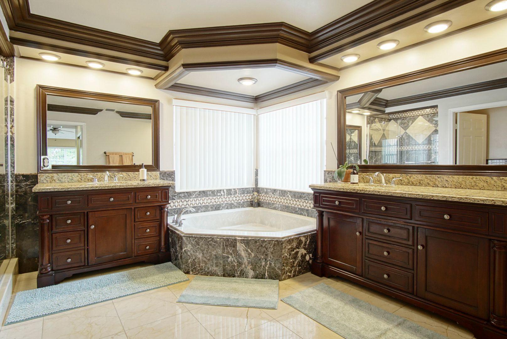 3717 Providence Road Boynton Beach, FL 33436 - Photo 15 of 32 E23wEgZA