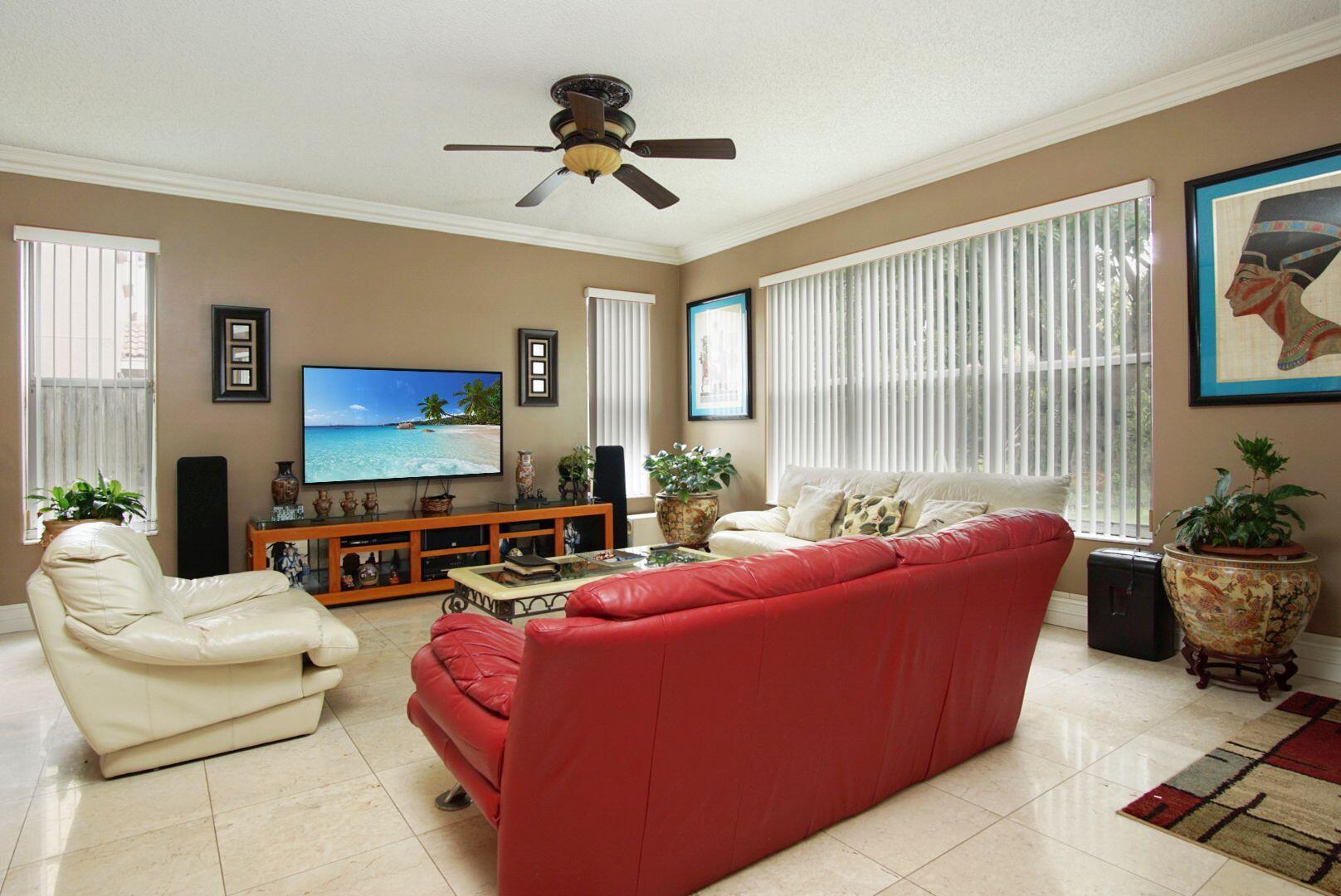 3717 Providence Road Boynton Beach, FL 33436 - Photo 9 of 32 H_ZVn_iw