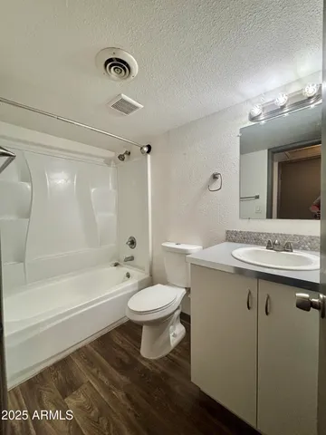 $1,349 | 6730 North 17th Avenue, Unit 204, Phoenix, AZ 85015