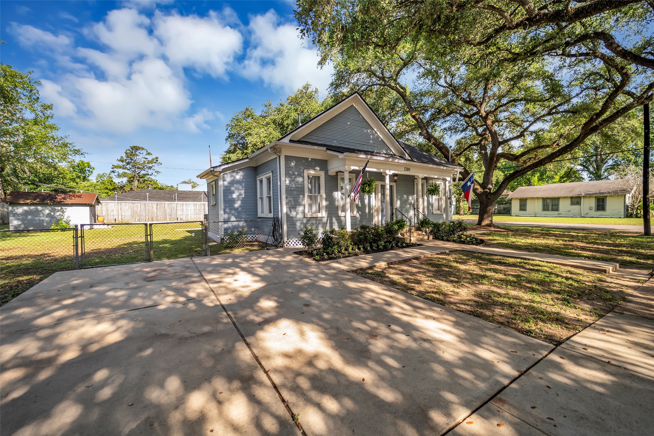1300 7th Street Rosenberg, TX 77471 - Photo 4 of 42