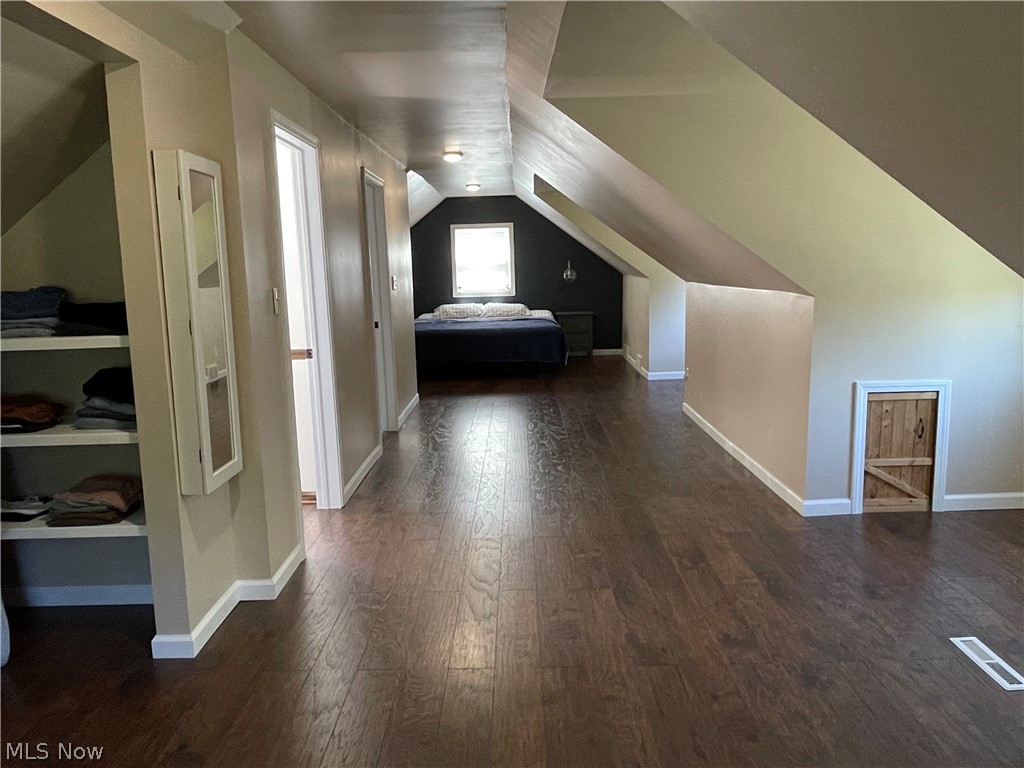 2945 Kendall Road Akron, OH 44321 - Photo 17 of 28 Primary, second floor
