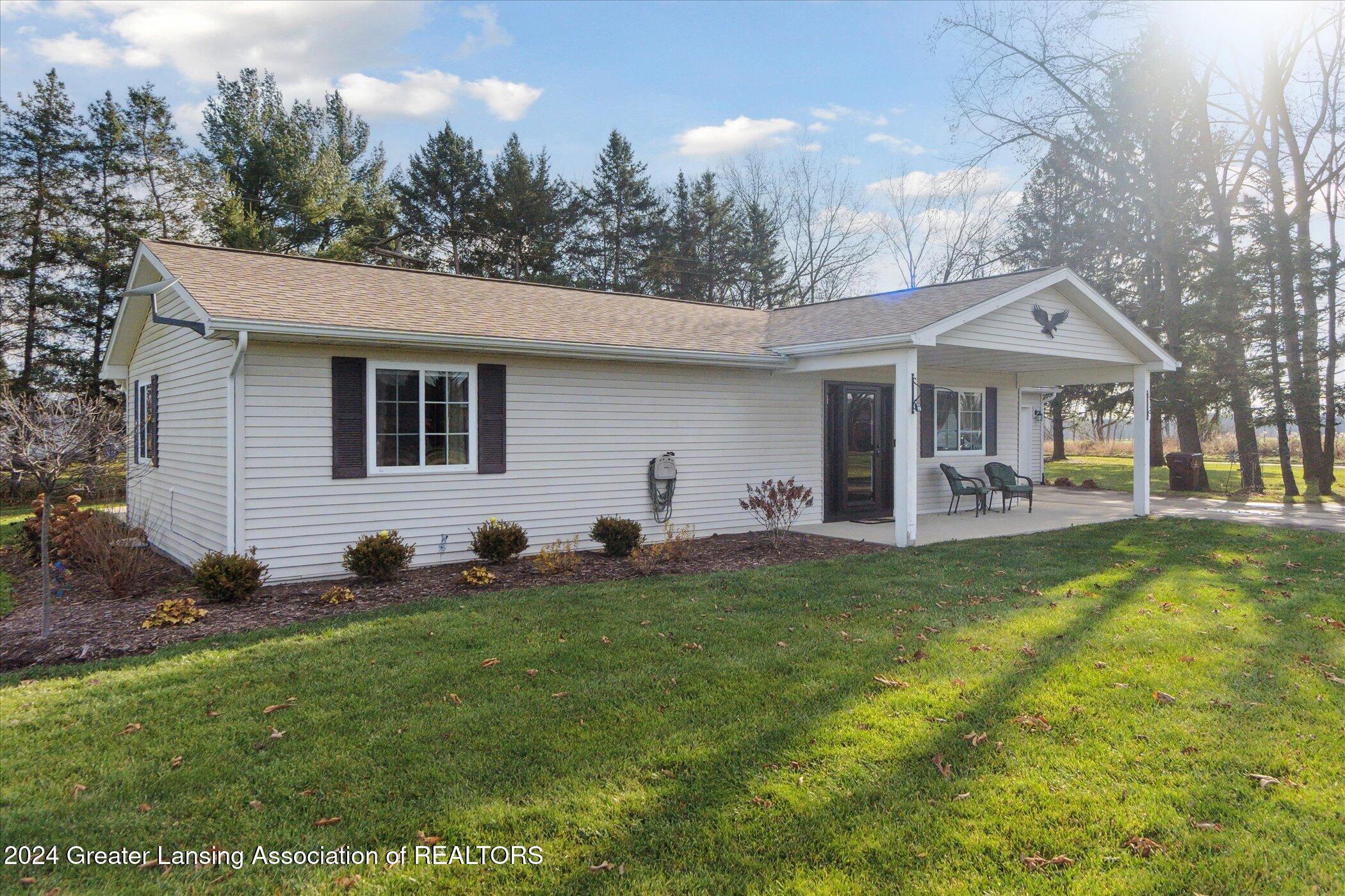 245 Kane Road South Webberville, MI 48892 - Photo 3 of 39 02-245-Kane-Rd-Iosco-Township-MI-48892-W