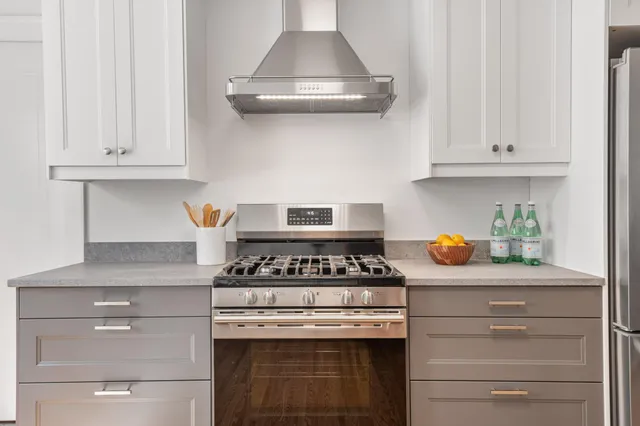 $3,700 | 1621 West 25th Street, Unit 2, Minneapolis, MN 55405