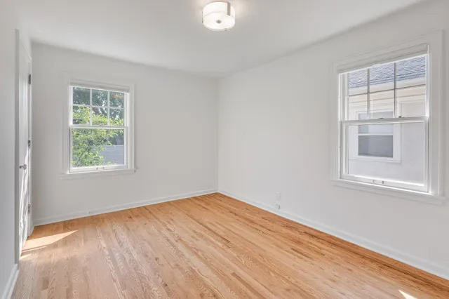 $3,700 | 1621 West 25th Street, Unit 2, Minneapolis, MN 55405