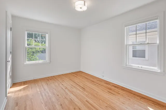 $3,700 | 1621 West 25th Street, Unit 2, Minneapolis, MN 55405