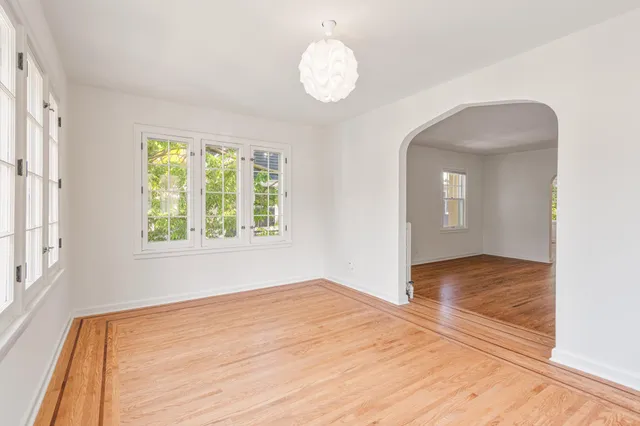 $3,700 | 1621 West 25th Street, Unit 2, Minneapolis, MN 55405