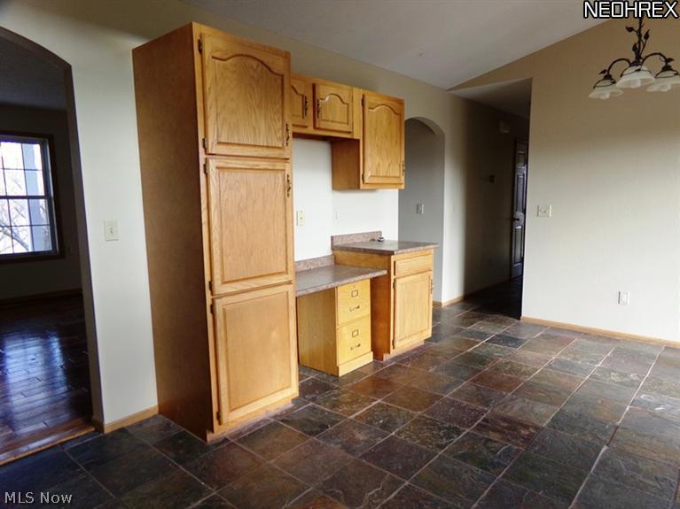 2695 Snyder Road Willard, OH 44890 - Photo 6 of 13 Gallery Image 6