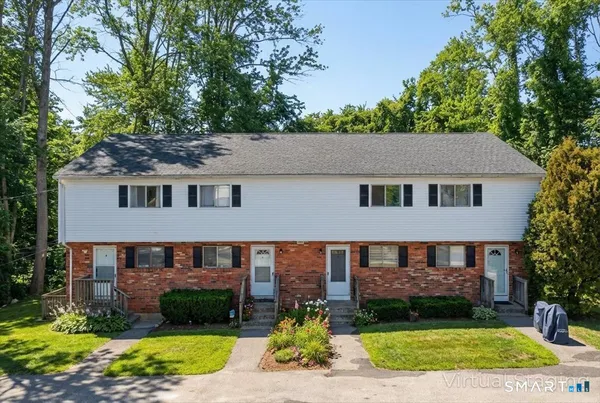 $150,000 | 107 Woodland Drive, Unit B, Montville, CT 06382