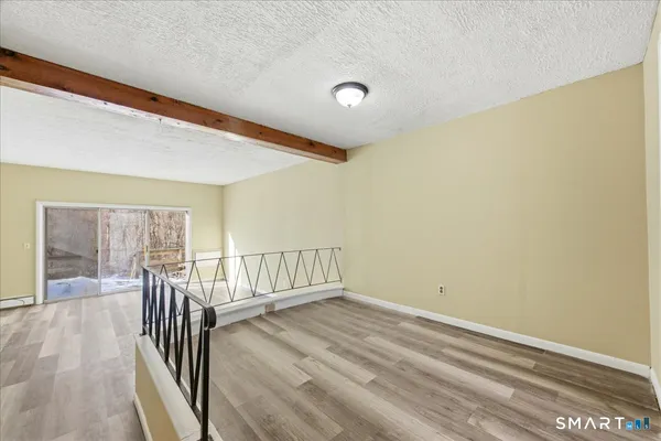 $150,000 | 107 Woodland Drive, Unit B, Montville, CT 06382