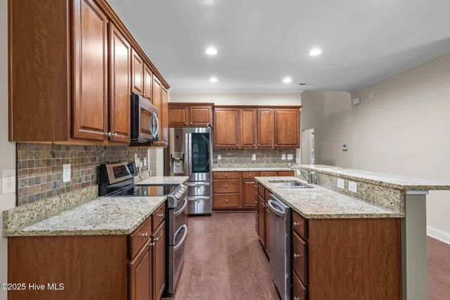 $2,400 | 367 Kerr Lake Road, Aberdeen, NC 28315