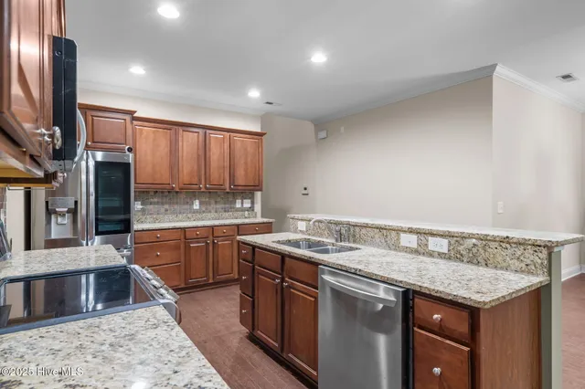 $2,400 | 367 Kerr Lake Road, Aberdeen, NC 28315