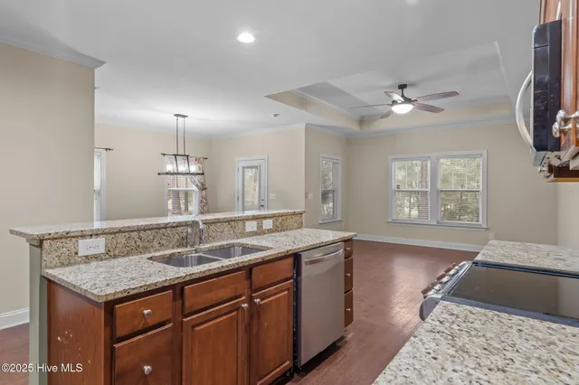 $2,400 | 367 Kerr Lake Road, Aberdeen, NC 28315