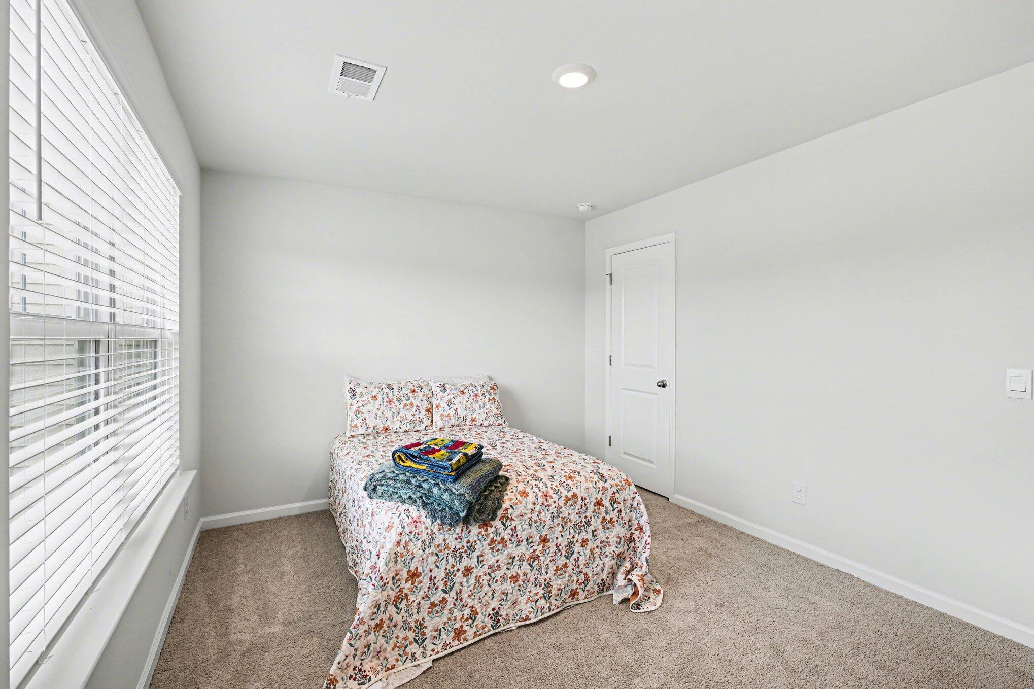 255 Ivory Shadow Road Summerville, SC 29486 - Photo 28 of 39 028_file_7223