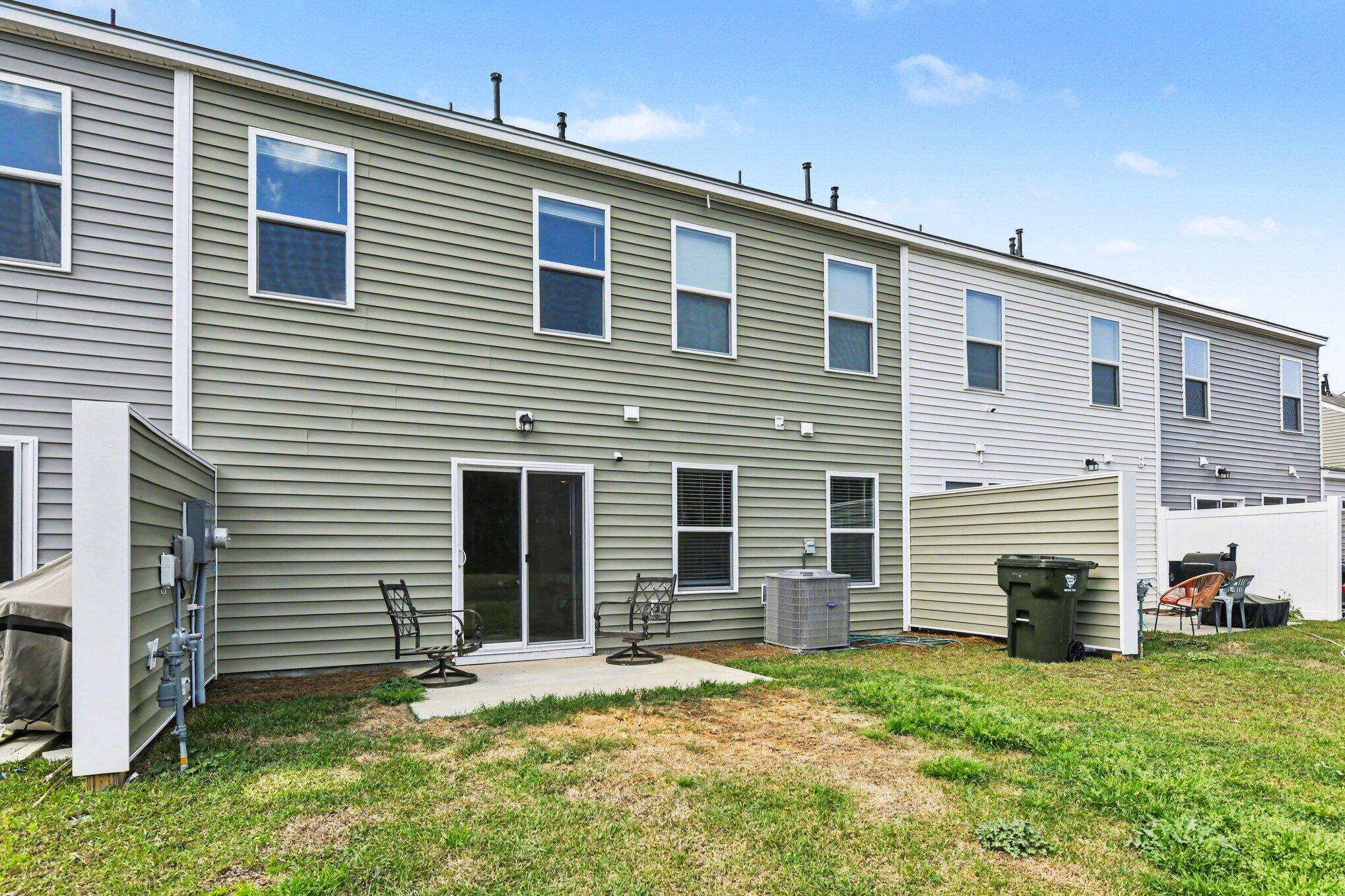 255 Ivory Shadow Road Summerville, SC 29486 - Photo 32 of 39 032_file_9104