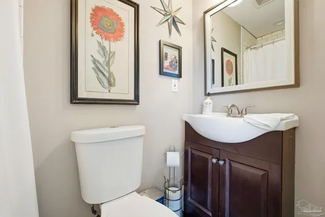 $215,000 | 3215 Bayou Drive, Pensacola, FL 32505