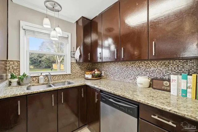 $215,000 | 3215 Bayou Drive, Pensacola, FL 32505