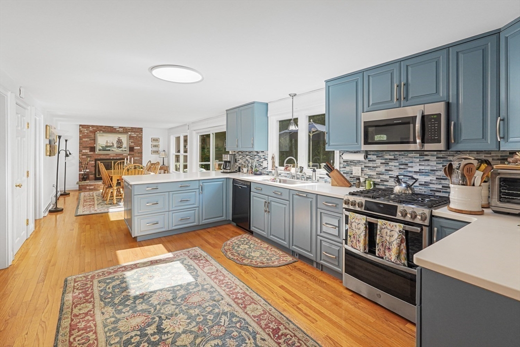 27 Johnson Road Sterling, MA 01564 - Photo 11 of 42 Gallery Image 11