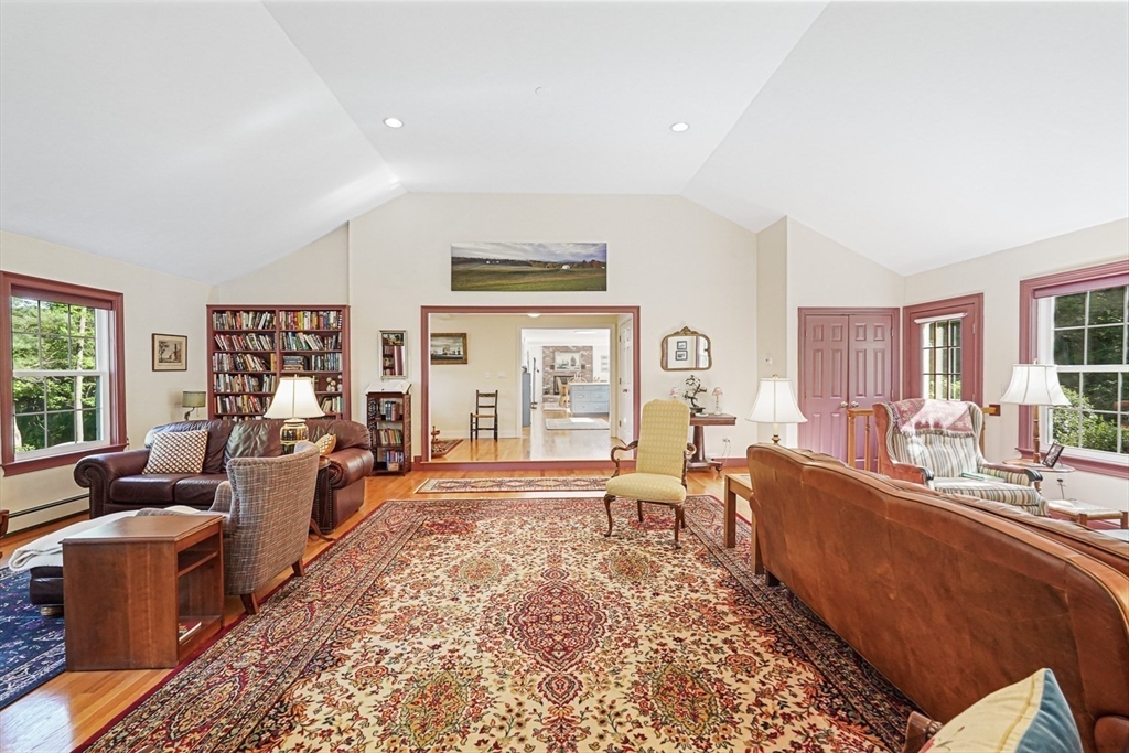 27 Johnson Road Sterling, MA 01564 - Photo 8 of 42 Gallery Image 8