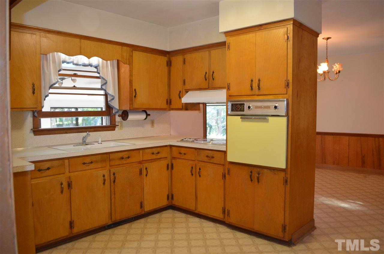 2218 Sparger Road Durham, NC 27705 - Photo 6 of 12 Gallery Image 6