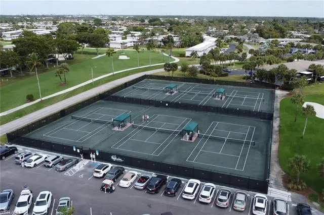 $5,200 | 306 Palm Drive, Unit 2, Naples, FL 34112