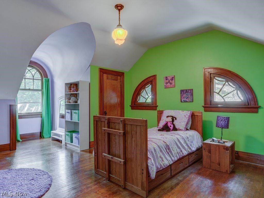 242 Merriman Road Akron, OH 44303 - Photo 12 of 24 Gallery Image 12