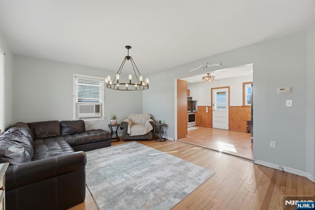 653 7th Street Lyndhurst, NJ 07071 - Photo 9 of 36