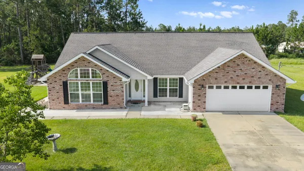 $325,000 | 99 Jennifer Lane, Baxley, GA 31513