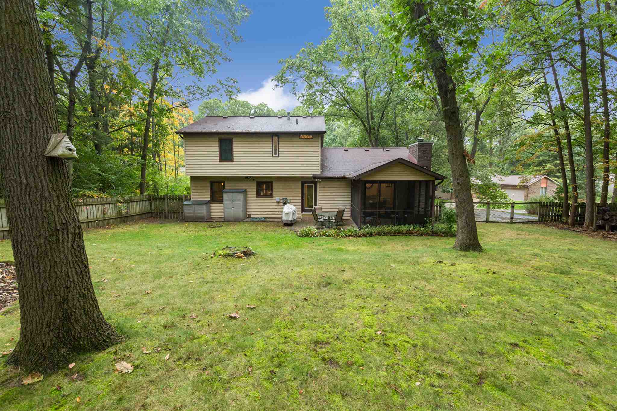 17396 Woodhurst Road Granger, IN 46530 - Photo 33 of 36 Gallery Image 33