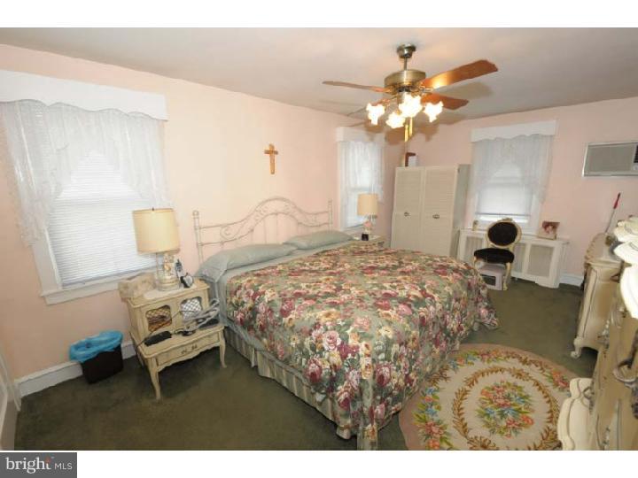 529 East Manoa Road Havertown, PA 19083 - Photo 7 of 17